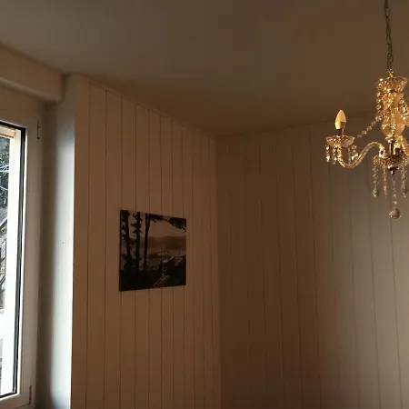 Couette-café Bedandbreakfastvistalago Bee