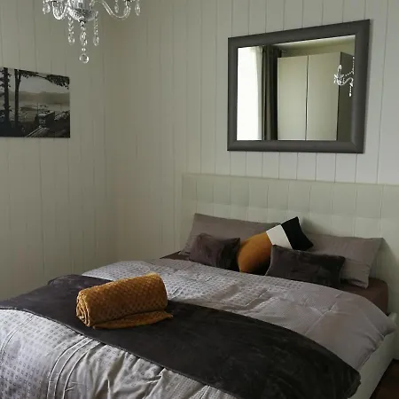 Bedandbreakfastvistalago Couette-café