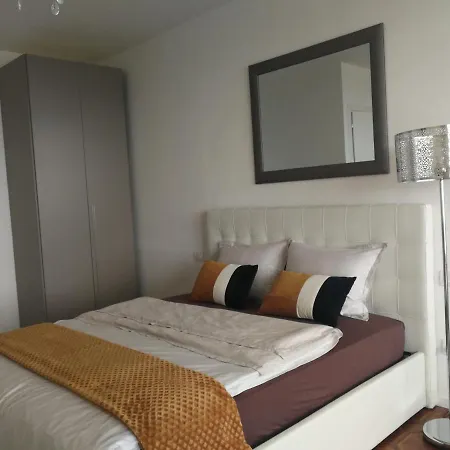 Bedandbreakfastvistalago Couette-café *