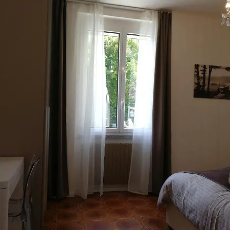 Bedandbreakfastvistalago Couette-café